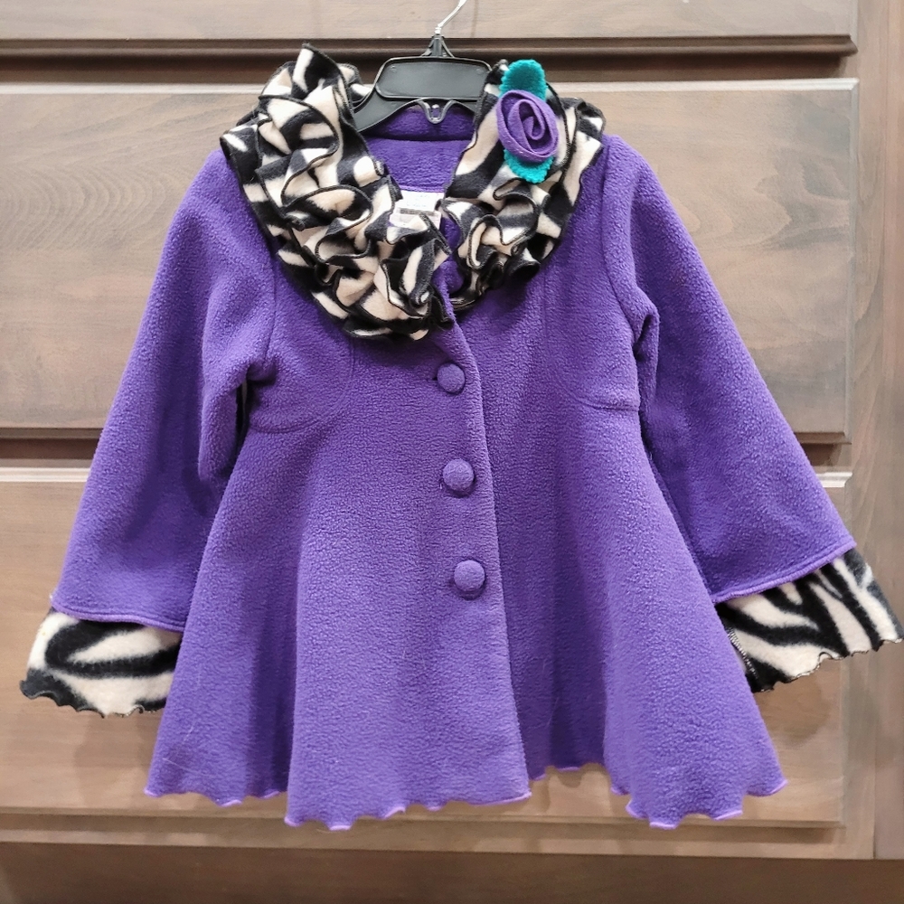 Little girls fleece coat, size 2T